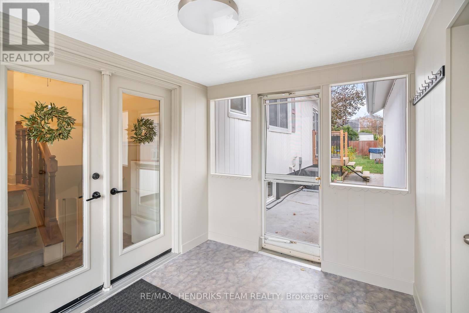 12 Duncan Drive, St. Catharines, Ontario  L2N 3N9 - Photo 31 - X12565134