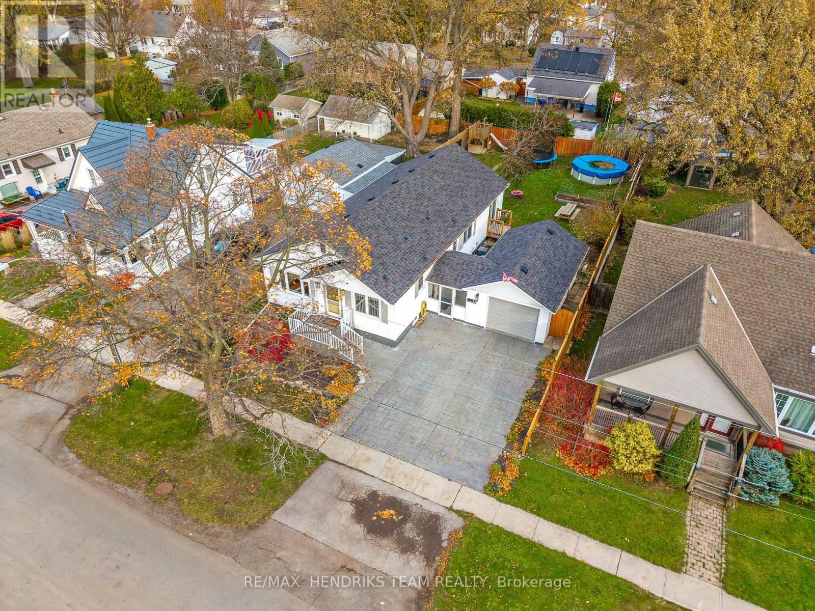 12 Duncan Drive, St. Catharines, Ontario  L2N 3N9 - Photo 34 - X12565134