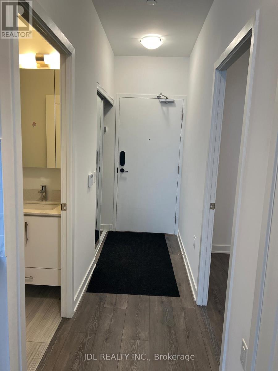 1901 - 95 Oneida Crescent, Richmond Hill, Ontario  L4B 0H5 - Photo 10 - N12565140