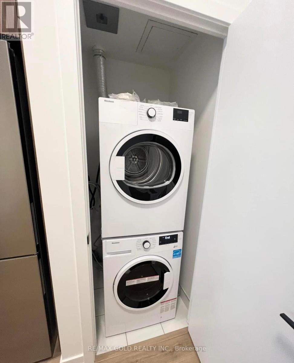 102 - 10 Lagerfeld Drive, Brampton, Ontario  L7A 5L3 - Photo 13 - W12565124