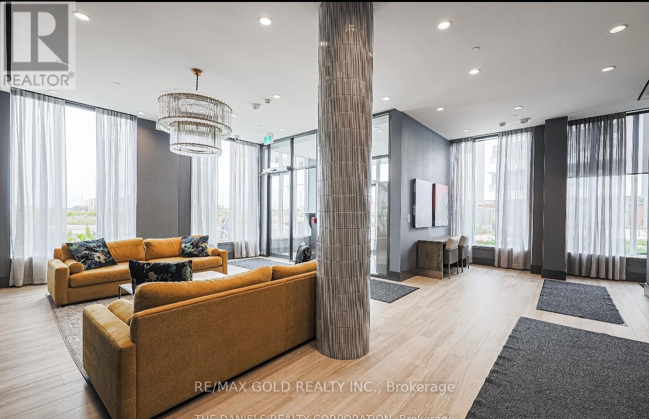 102 - 10 Lagerfeld Drive, Brampton, Ontario  L7A 5L3 - Photo 3 - W12565124