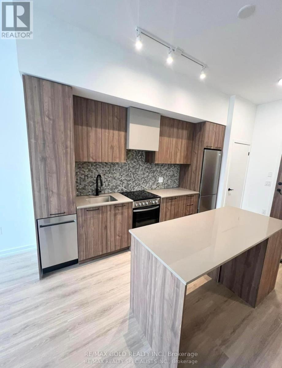 102 - 10 Lagerfeld Drive, Brampton, Ontario  L7A 5L3 - Photo 5 - W12565124