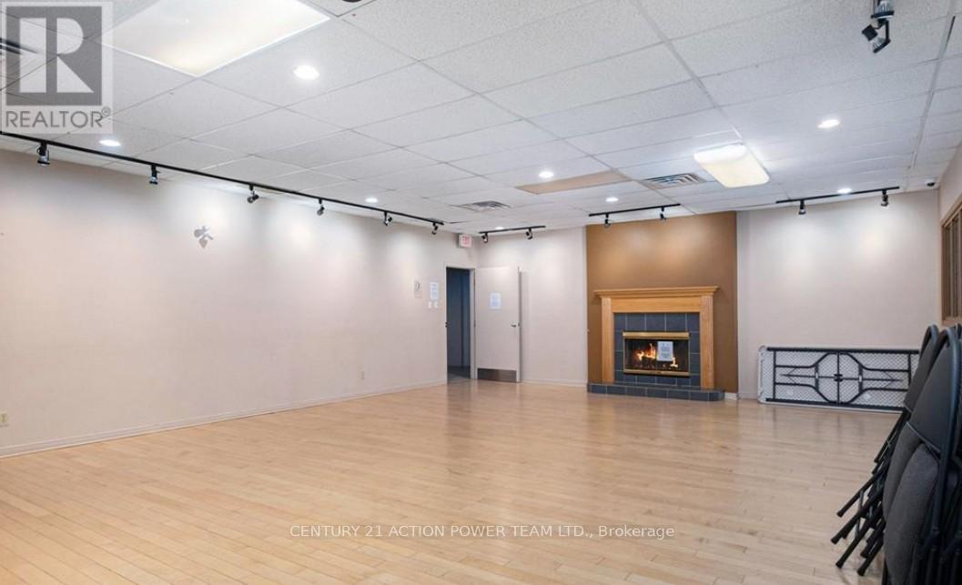 209 - 270 Brittany Drive, Ottawa, Ontario  K1K 4M3 - Photo 22 - X12565158