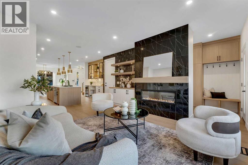 8718 34 Avenue Nw, Calgary, Alberta  T3B 1R7 - Photo 16 - A2270544