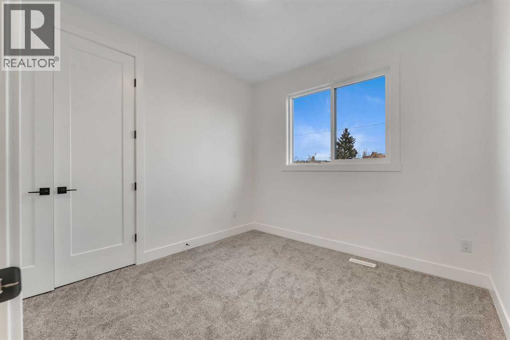 8718 34 Avenue Nw, Calgary, Alberta  T3B 1R7 - Photo 30 - A2270544