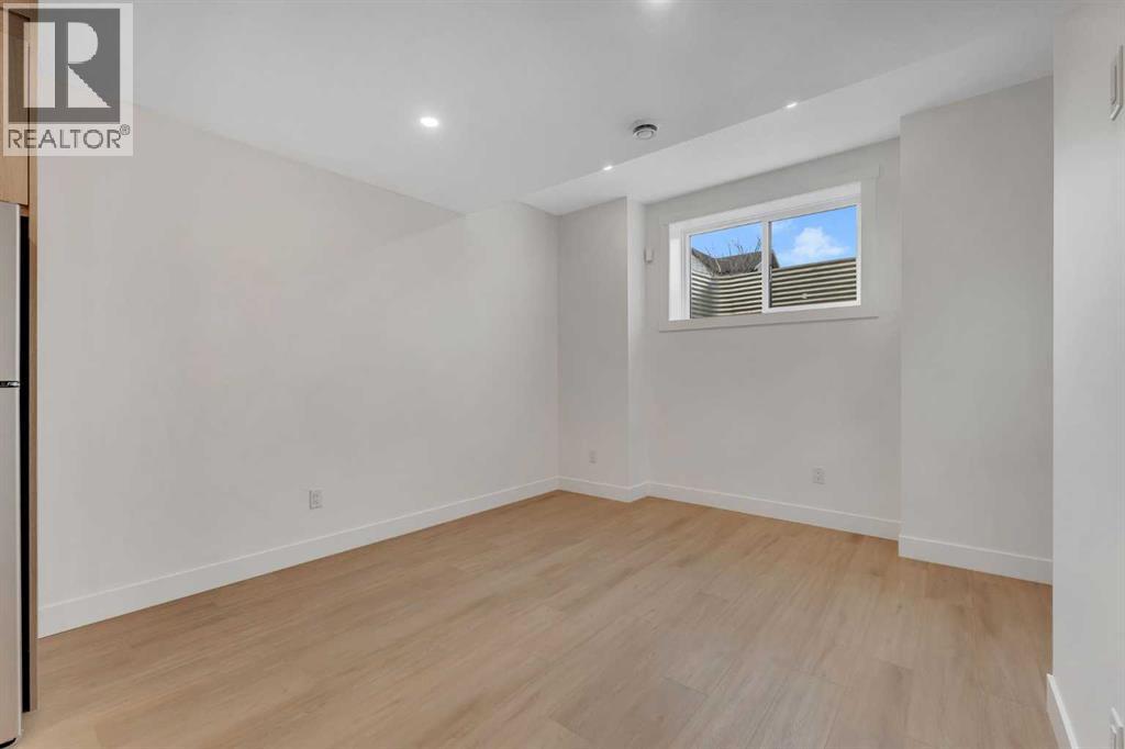 8718 34 Avenue Nw, Calgary, Alberta  T3B 1R7 - Photo 35 - A2270544