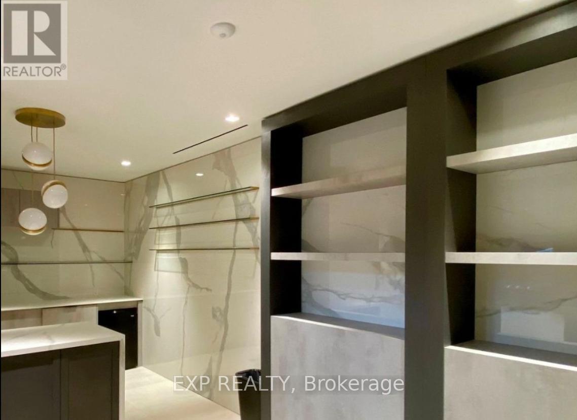 802 - 117 Broadway Avenue, Toronto, Ontario  M4P 1V3 - Photo 4 - C12565146