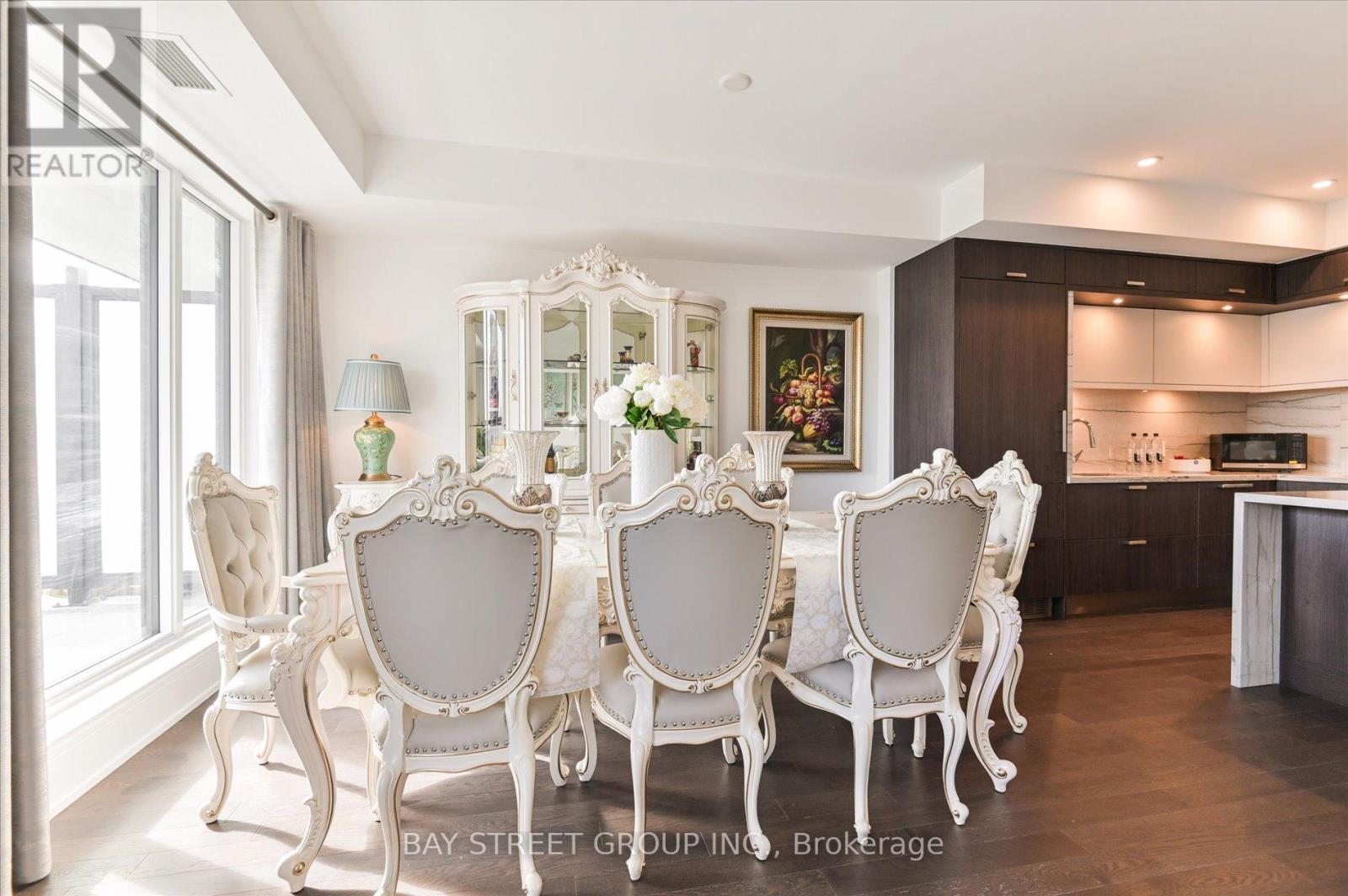 2707 - 30 Inn On The Park Drive, Toronto, Ontario  M3C 0P8 - Photo 10 - C12565160