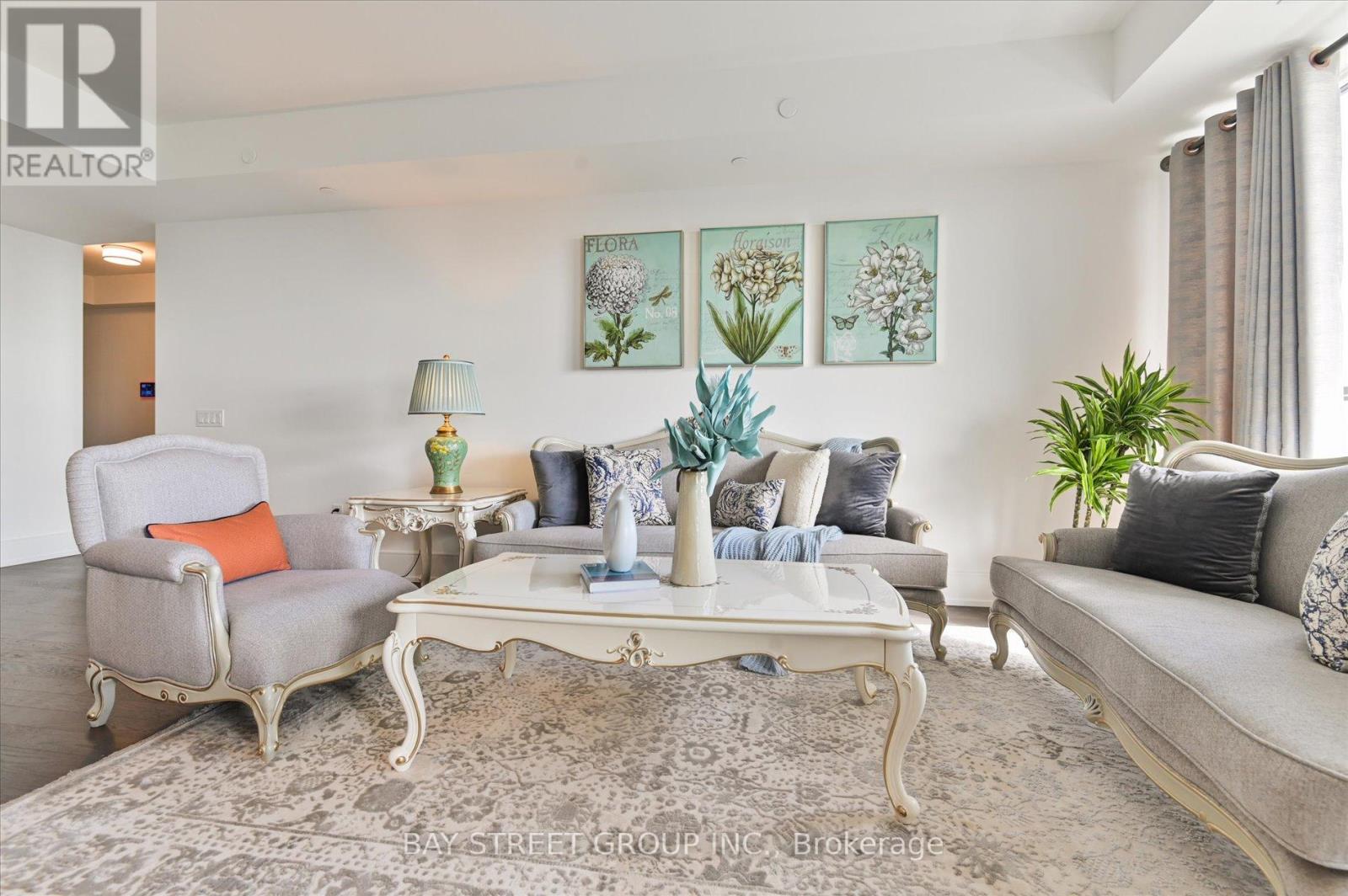 2707 - 30 Inn On The Park Drive, Toronto, Ontario  M3C 0P8 - Photo 8 - C12565160