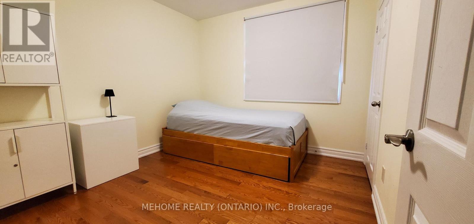55 Adamede Crescent, Toronto, Ontario  M2H 1B6 - Photo 7 - C12500300
