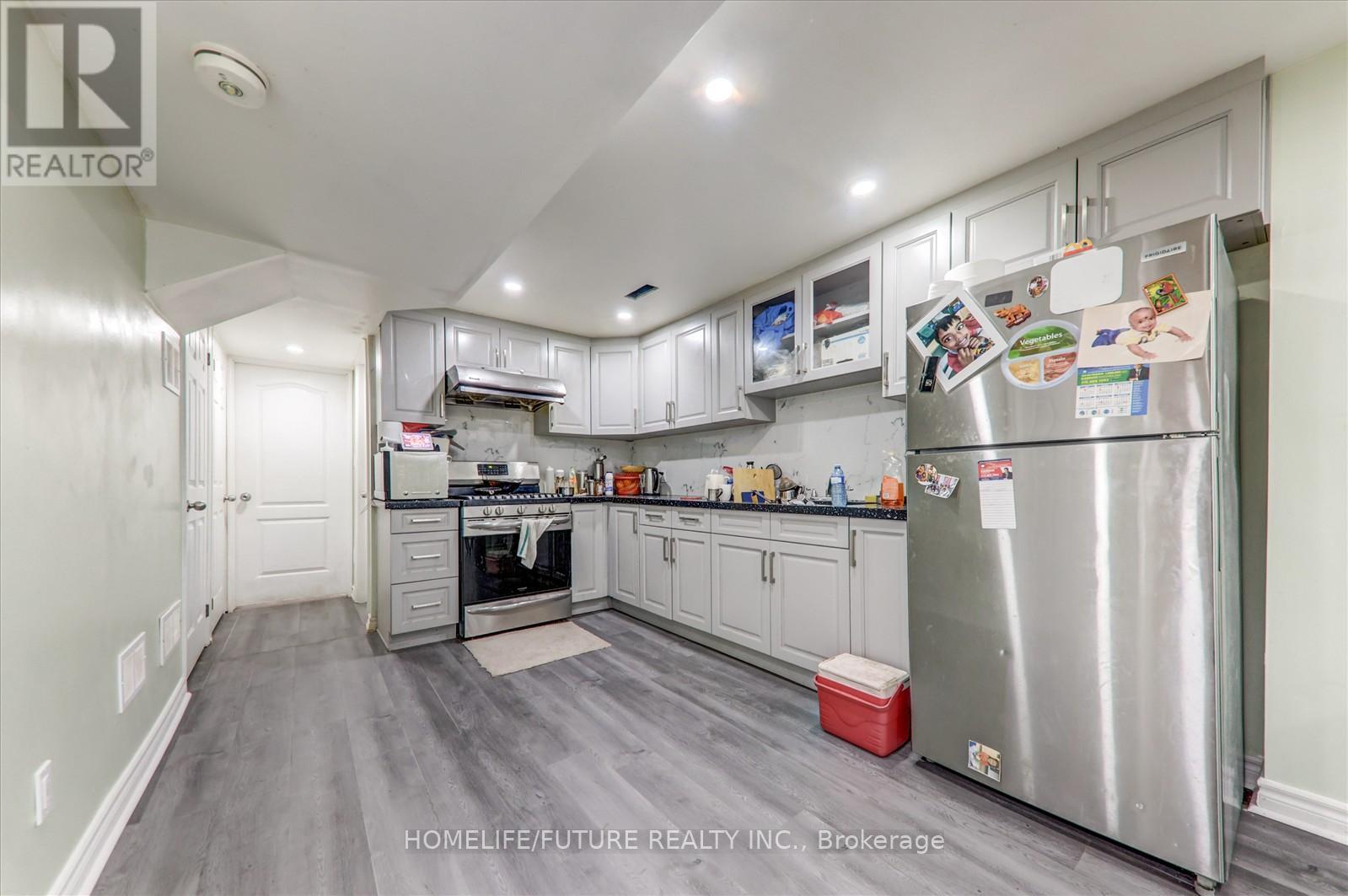 69 Heatherdale Drive, Brampton, Ontario  L7A 2H4 - Photo 29 - W12564854