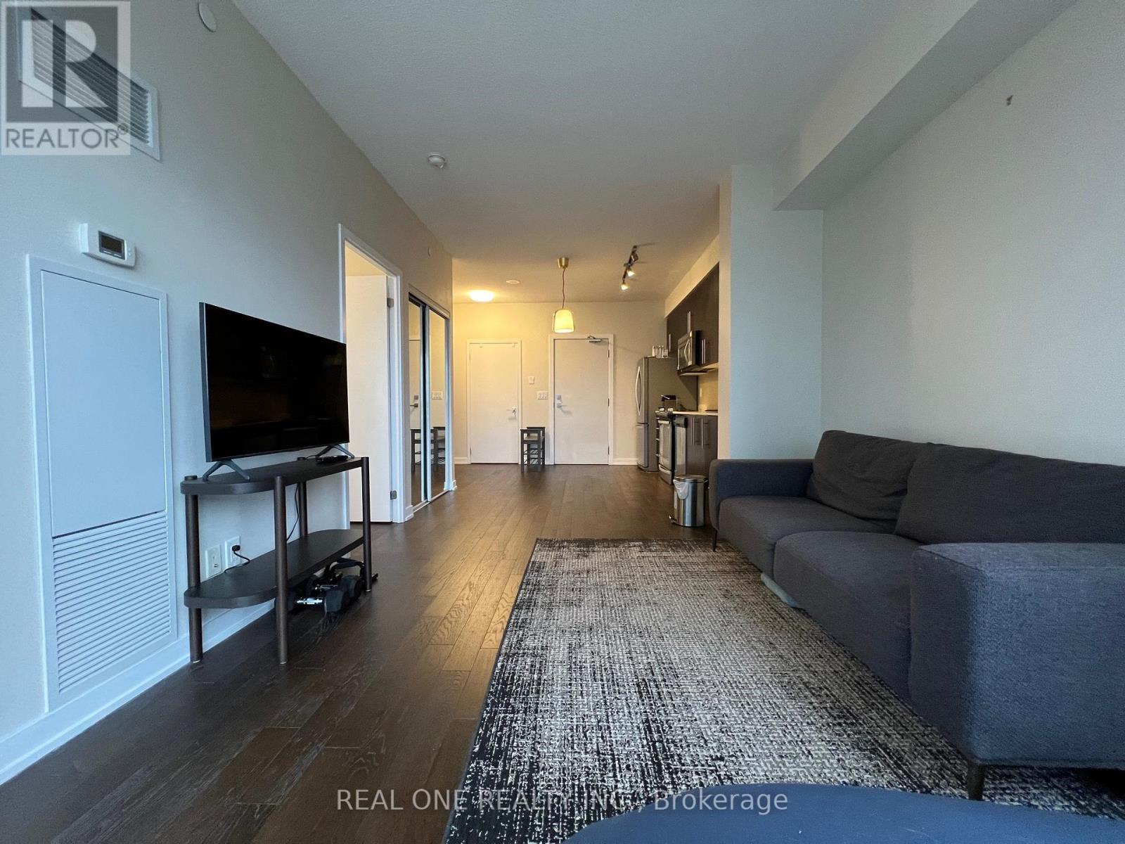 1410 - 510 Curran Place, Mississauga, Ontario  L5B 0J8 - Photo 5 - W12565150