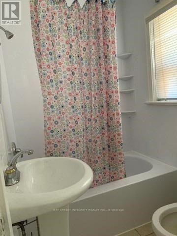 970 Briar Hill Avenue, Toronto, Ontario  M6B 1M3 - Photo 2 - W12565164