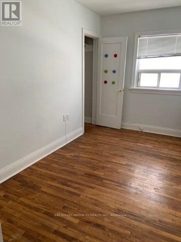 970 Briar Hill Avenue, Toronto, Ontario  M6B 1M3 - Photo 4 - W12565164