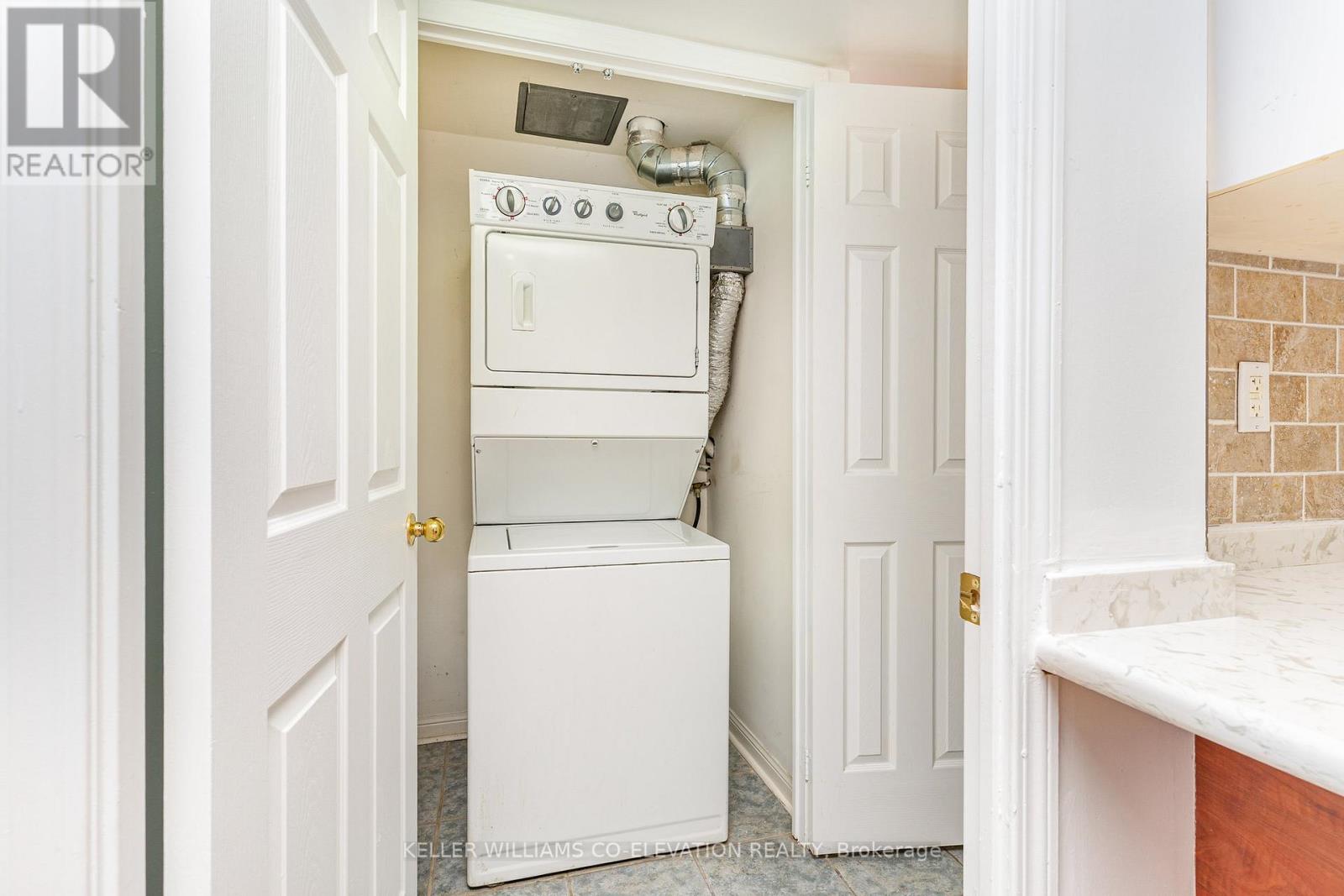 2034 - 3025 Finch Avenue W, Toronto, Ontario  M9M 0A2 - Photo 10 - W12565172