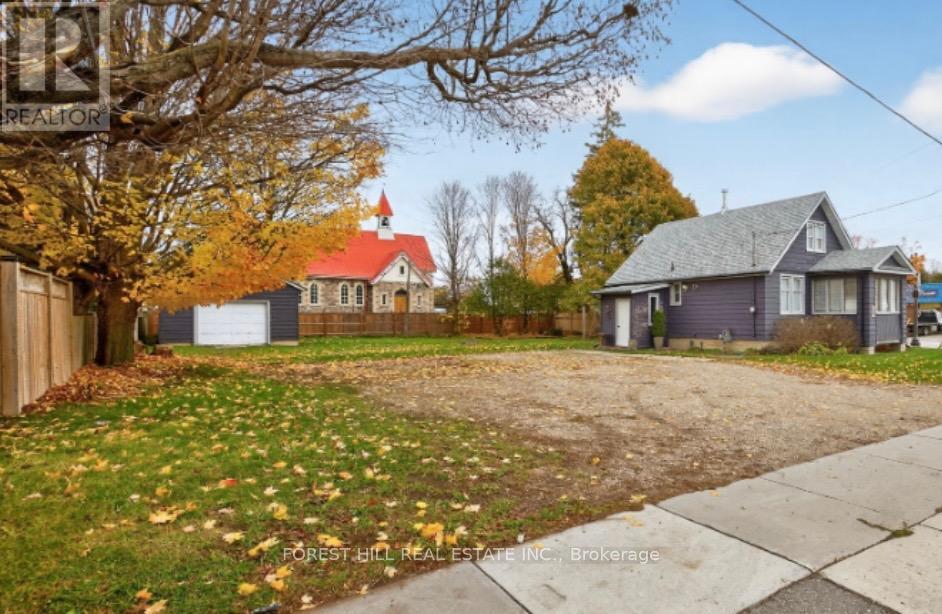 3 Elora Street N, Mapleton, Ontario  N0B 1A0 - Photo 2 - X12565166