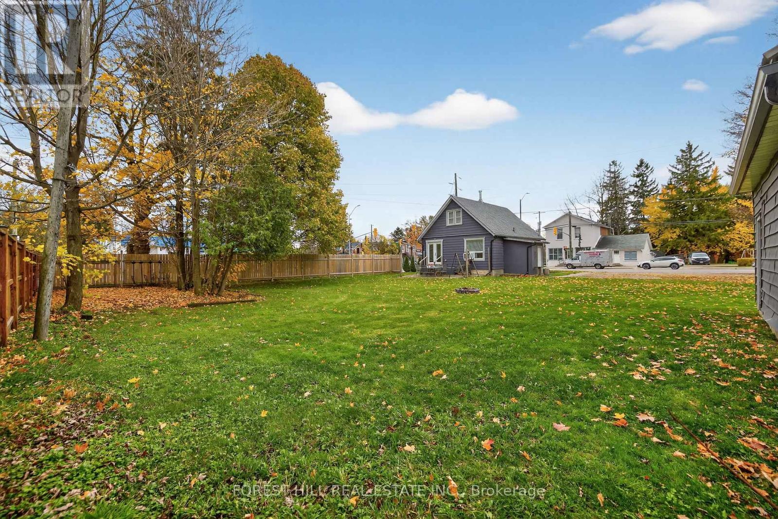 3 Elora Street N, Mapleton, Ontario  N0B 1A0 - Photo 40 - X12565166