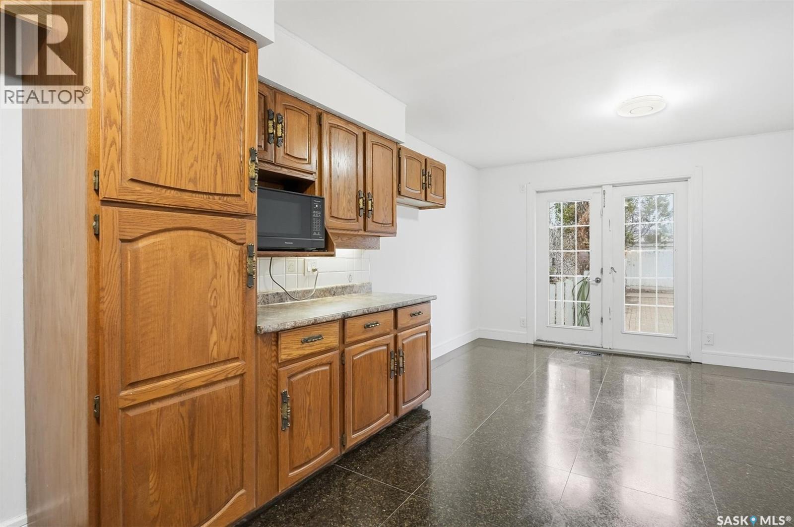 1424 Faulkner Crescent, Saskatoon, Saskatchewan  S7L 3R4 - Photo 10 - SK024485