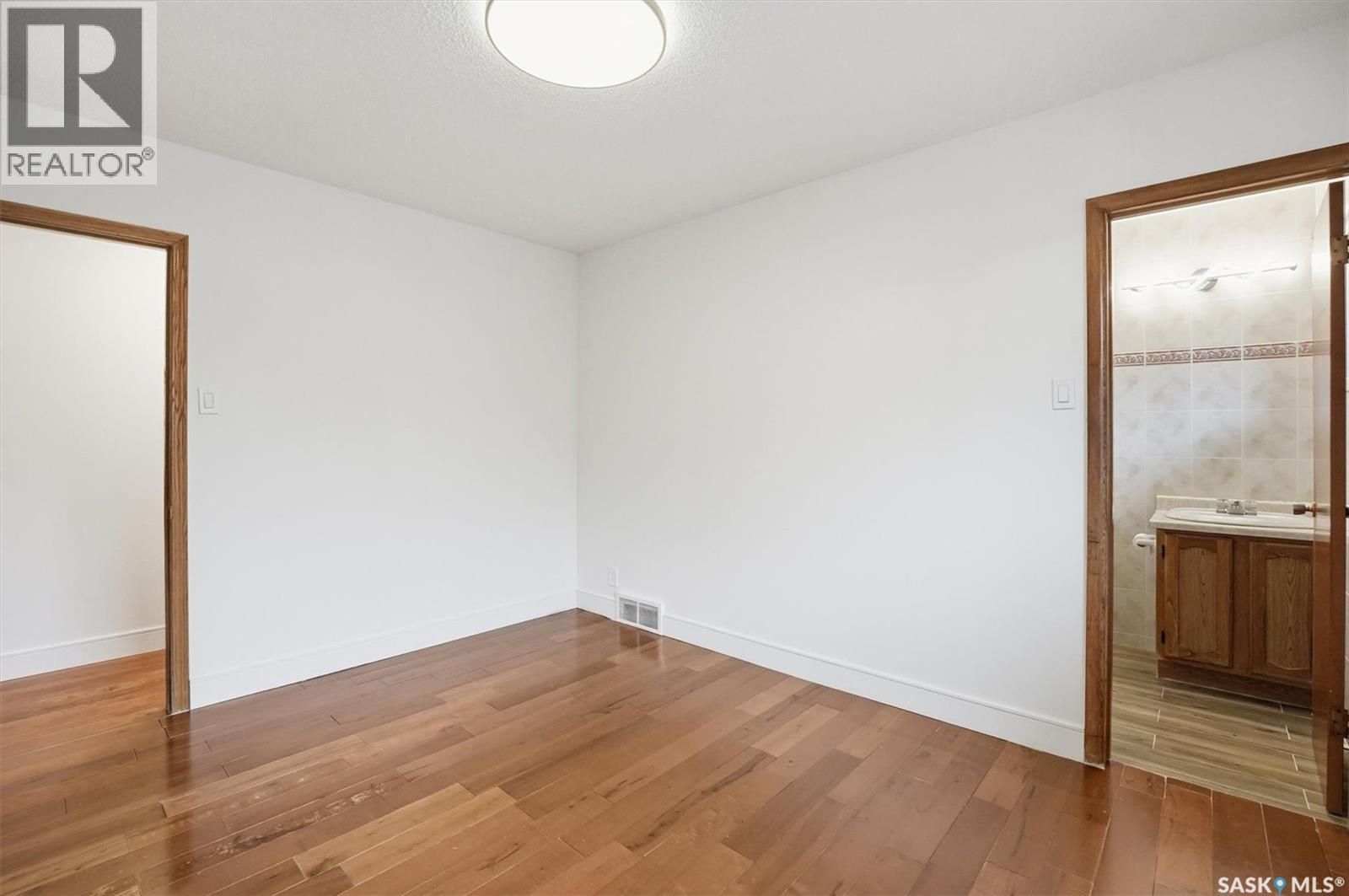 1424 Faulkner Crescent, Saskatoon, Saskatchewan  S7L 3R4 - Photo 16 - SK024485