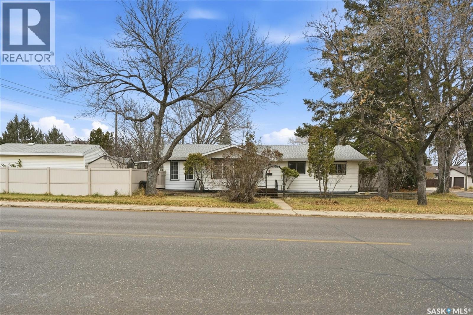 1424 Faulkner Crescent, Saskatoon, Saskatchewan  S7L 3R4 - Photo 36 - SK024485