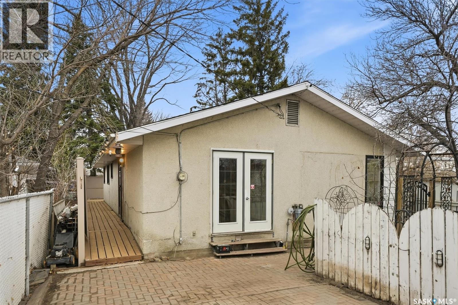 1424 Faulkner Crescent, Saskatoon, Saskatchewan  S7L 3R4 - Photo 38 - SK024485