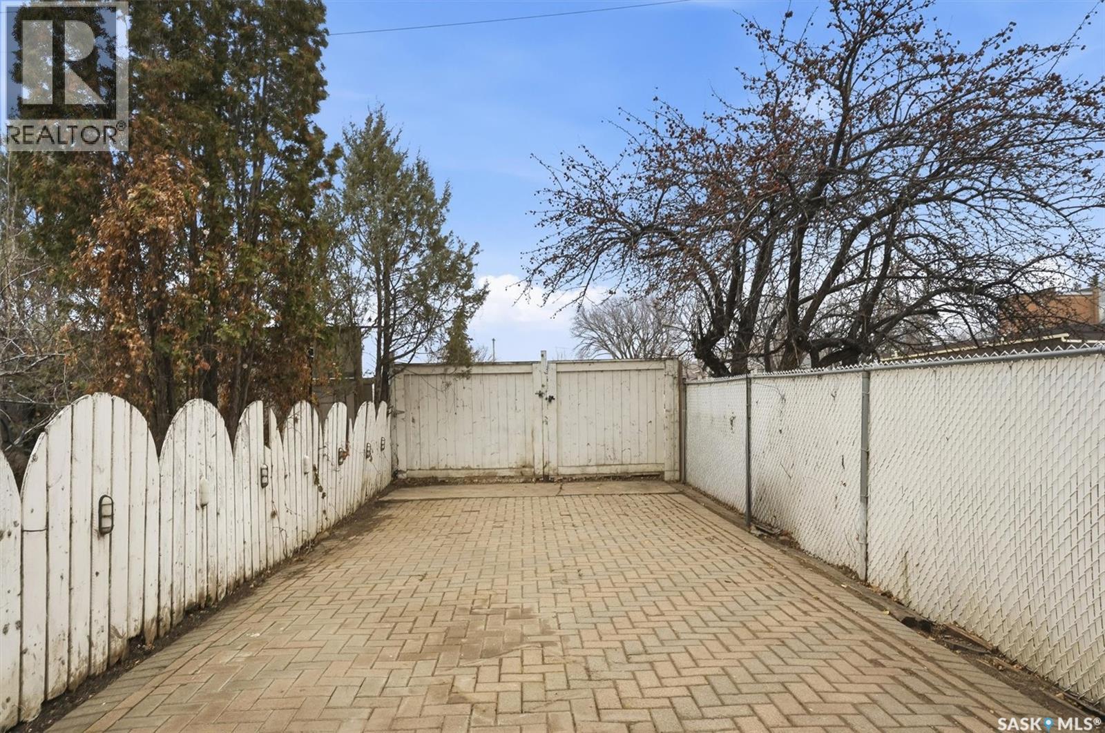 1424 Faulkner Crescent, Saskatoon, Saskatchewan  S7L 3R4 - Photo 40 - SK024485