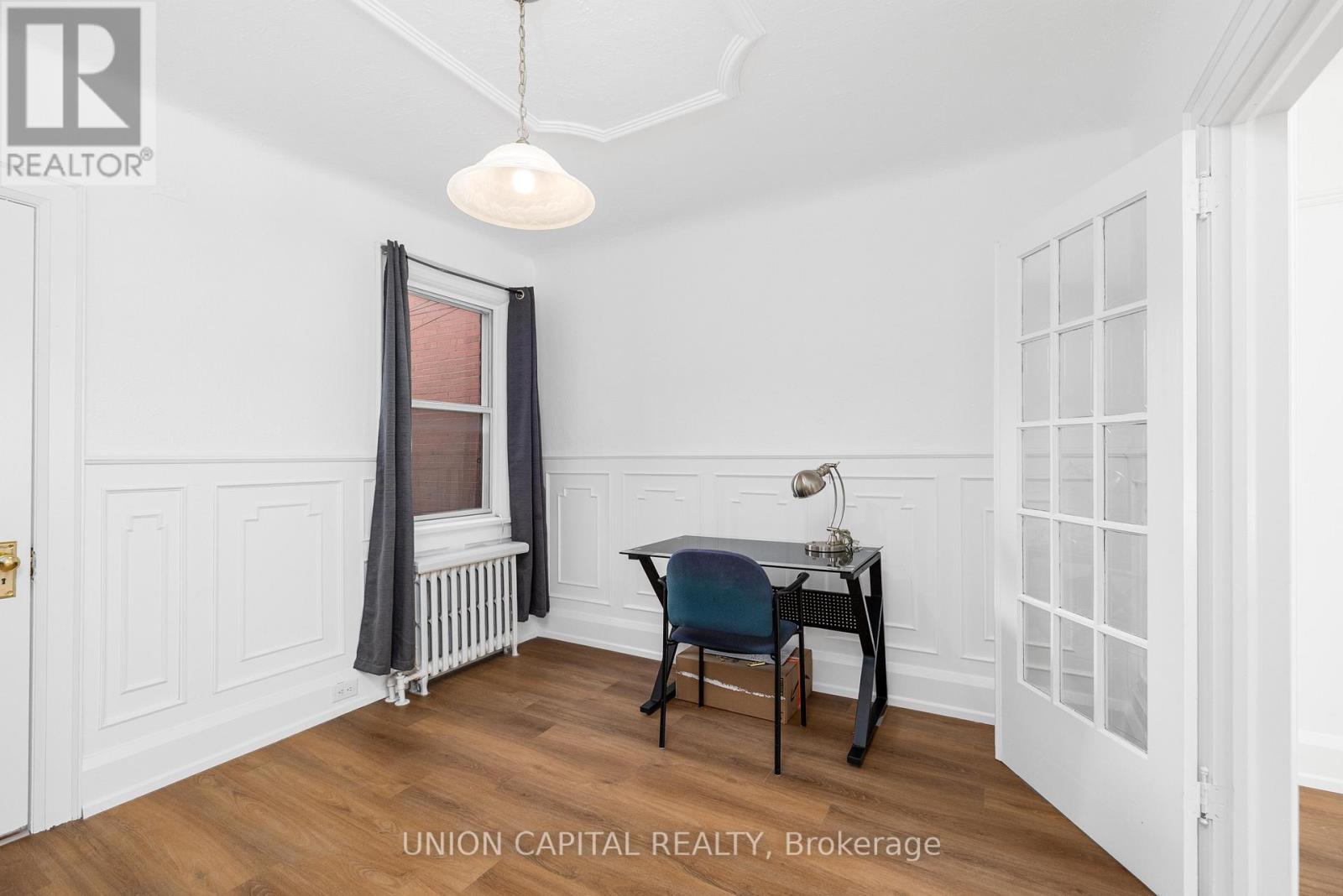 69 Denison Avenue, Toronto, Ontario  M5T 2M7 - Photo 13 - C12565176