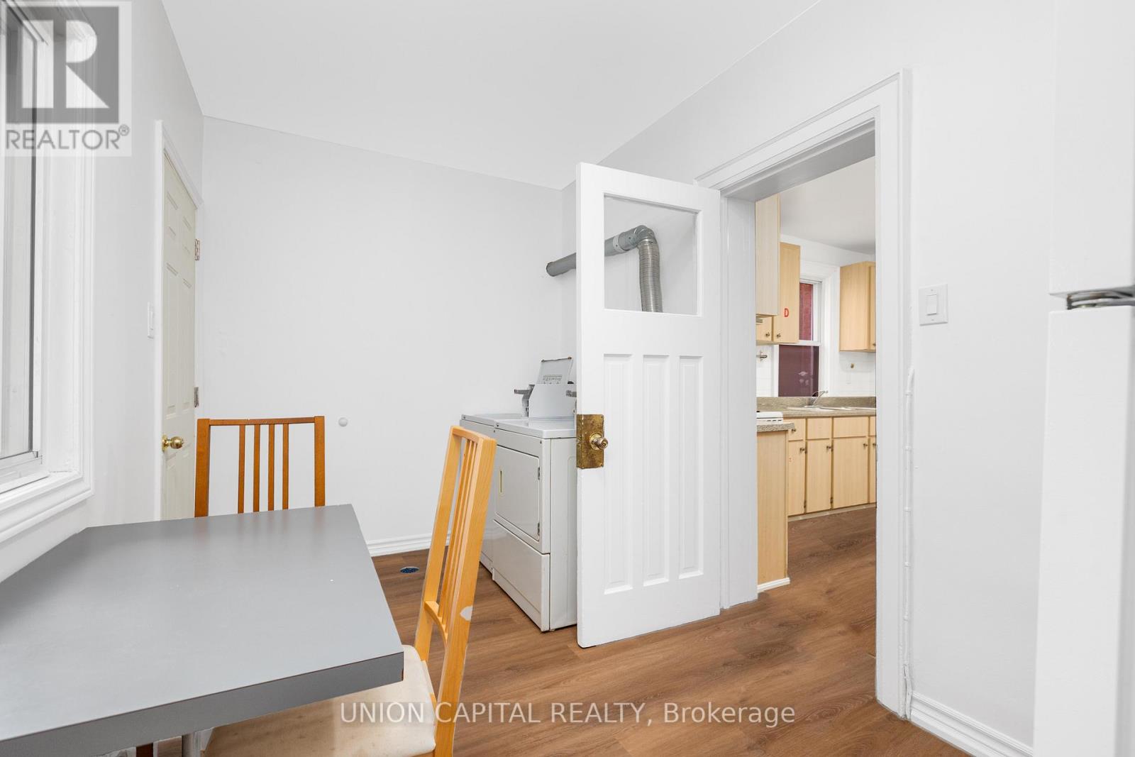 69 Denison Avenue, Toronto, Ontario  M5T 2M7 - Photo 20 - C12565176