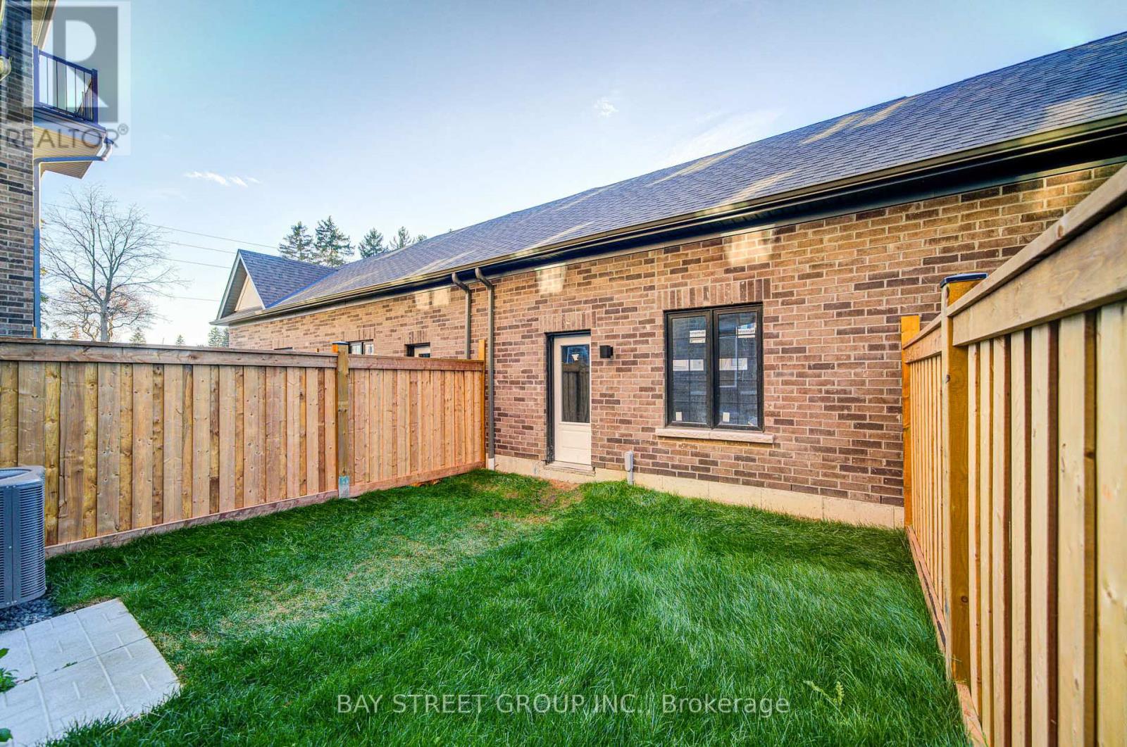 5 Selfridge Way, Whitby, Ontario  L1N 0N9 - Photo 22 - E12565188