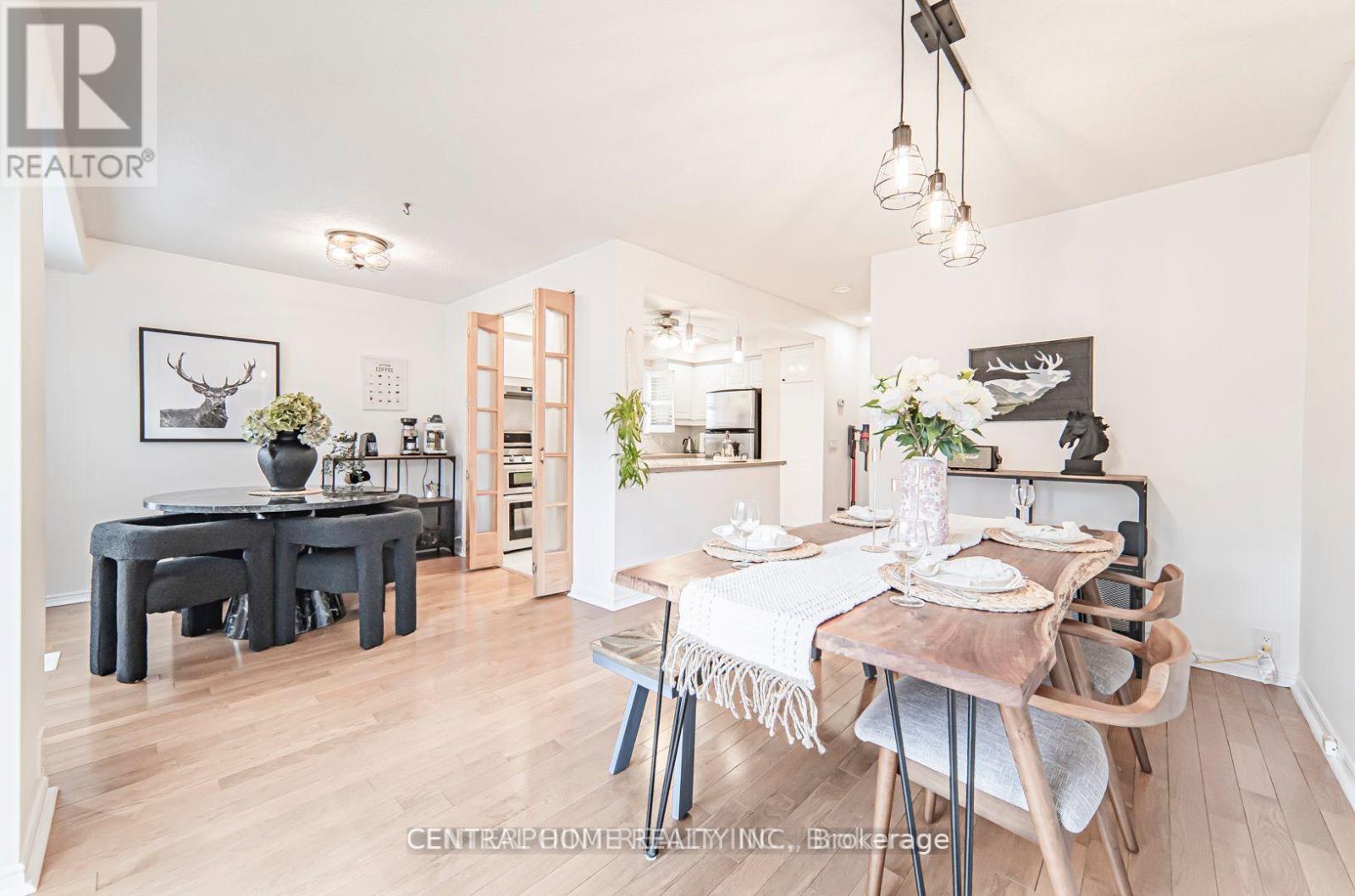 84 Raleigh Crescent, Markham, Ontario  L3R 4W5 - Photo 5 - N12565184