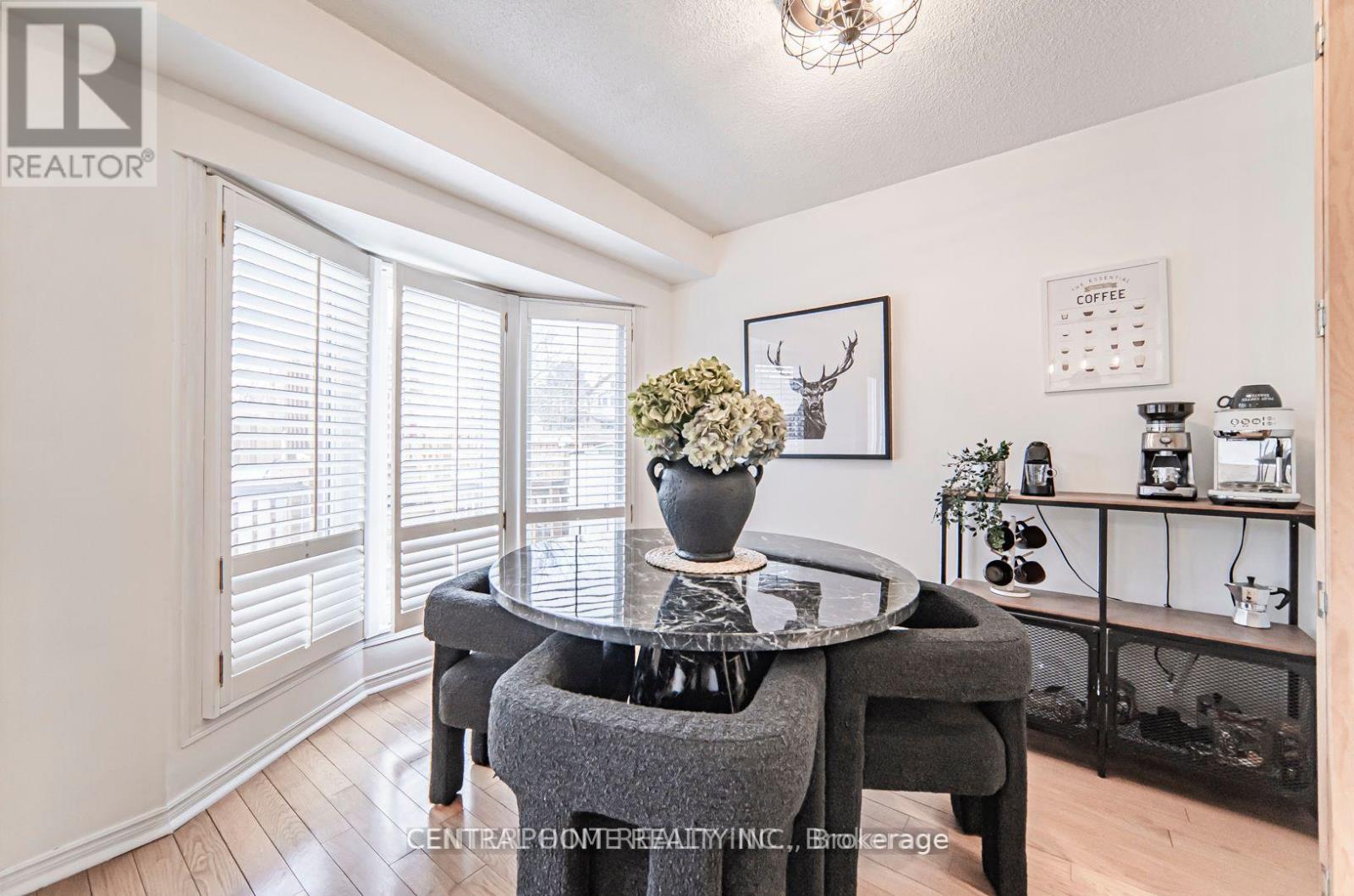 84 Raleigh Crescent, Markham, Ontario  L3R 4W5 - Photo 6 - N12565184