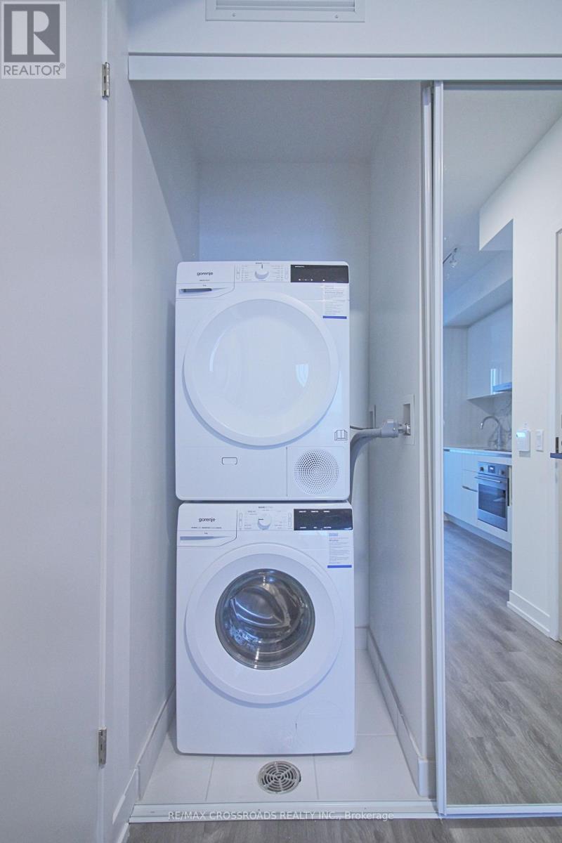 907 - 225 Commerce St Street, Vaughan, Ontario  L4K 0R1 - Photo 15 - N12565208