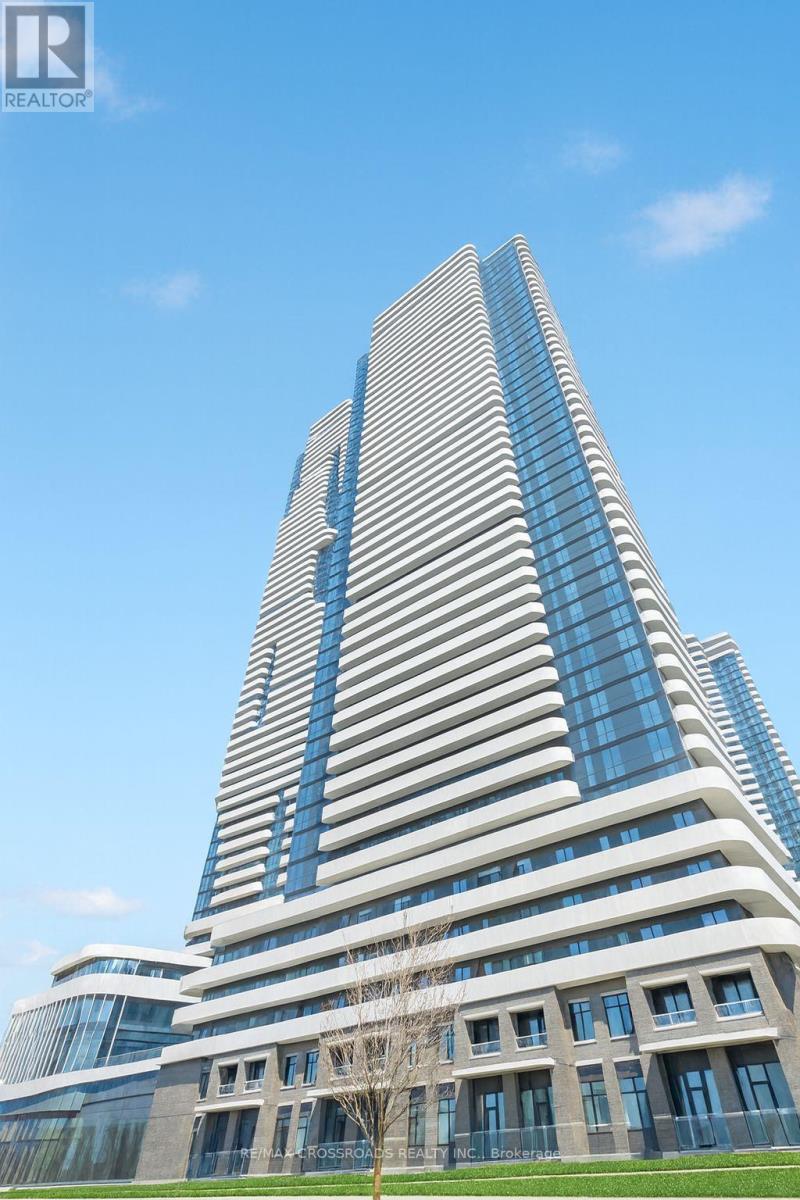 907 - 225 Commerce St Street, Vaughan, Ontario  L4K 0R1 - Photo 2 - N12565208