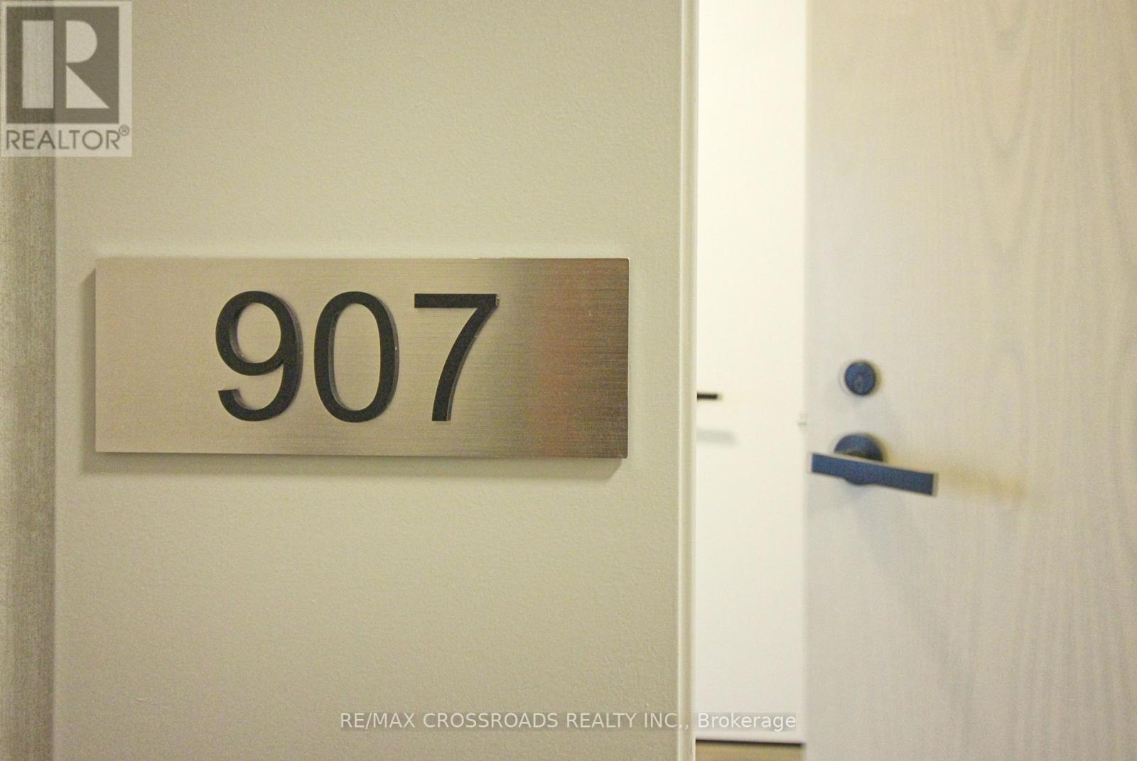 907 - 225 Commerce St Street, Vaughan, Ontario  L4K 0R1 - Photo 5 - N12565208