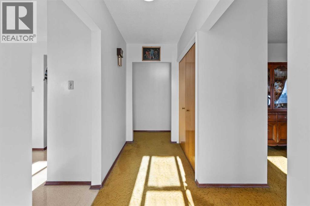 3812 33 Avenue Sw, Calgary, Alberta  T3E 0X6 - Photo 6 - A2268787