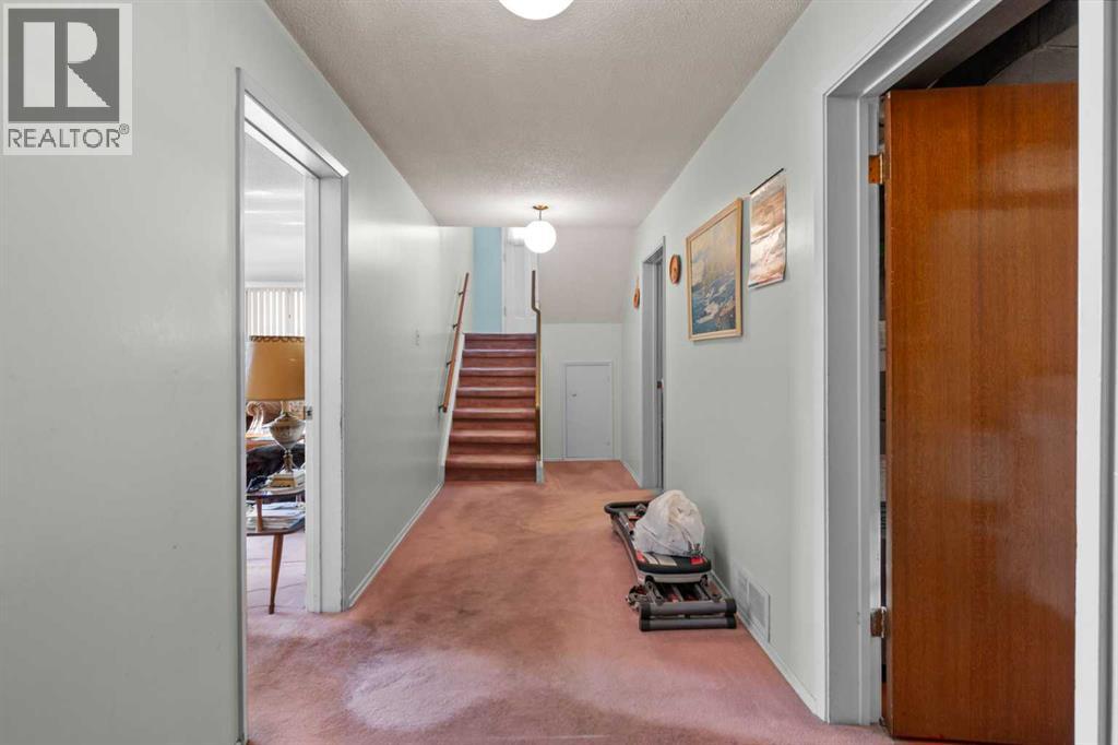 3812 33 Avenue Sw, Calgary, Alberta  T3E 0X6 - Photo 27 - A2268787