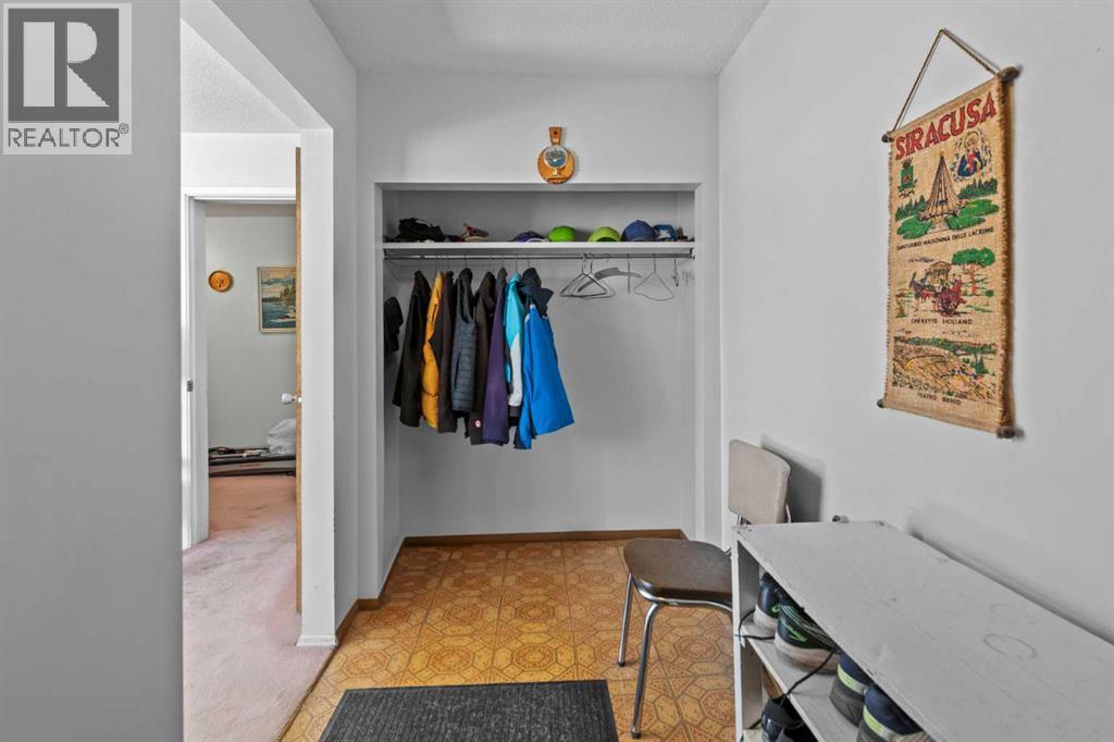 3812 33 Avenue Sw, Calgary, Alberta  T3E 0X6 - Photo 29 - A2268787