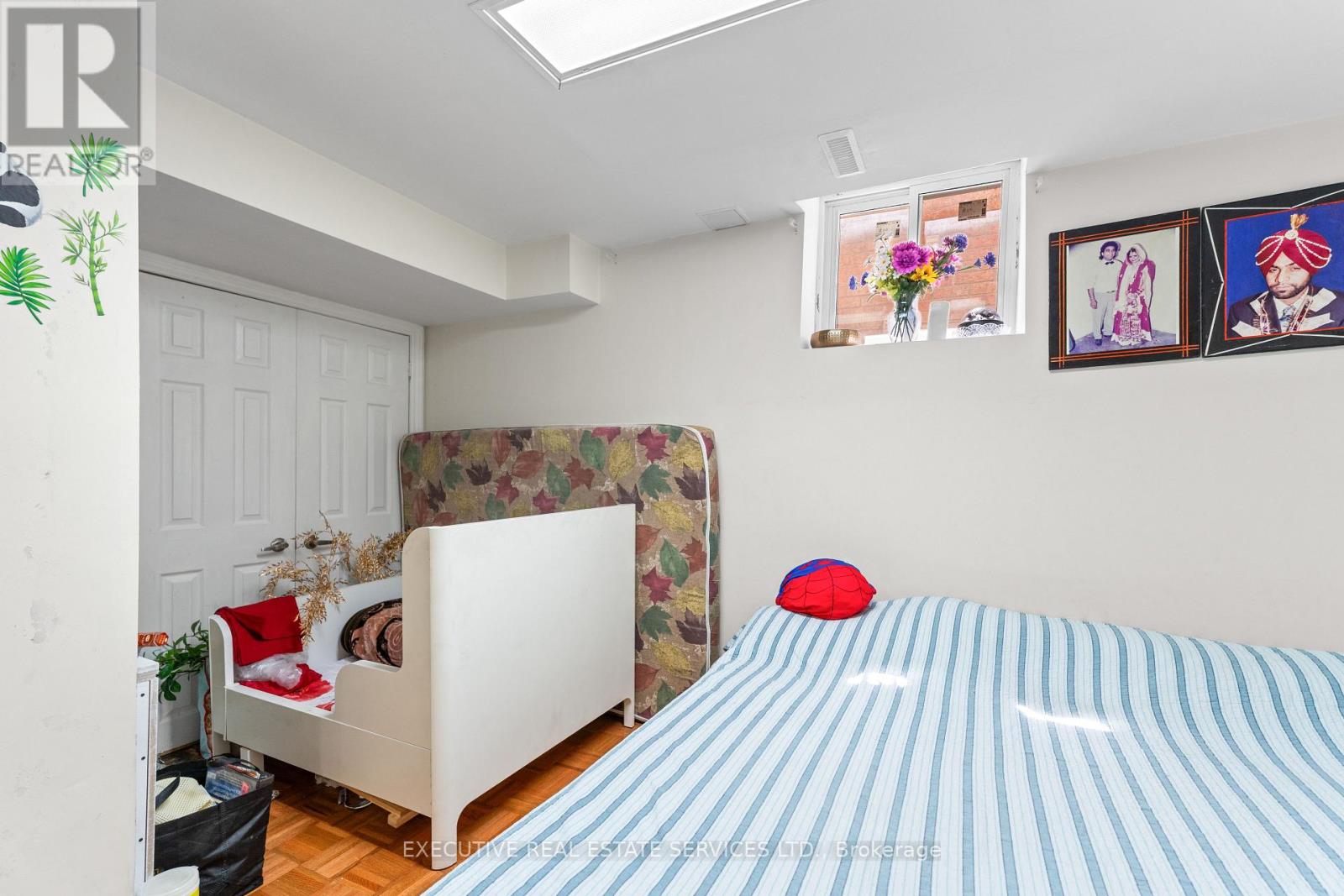 14 Albemarle Court, Brampton, Ontario  L6Z 1R4 - Photo 38 - W12565180