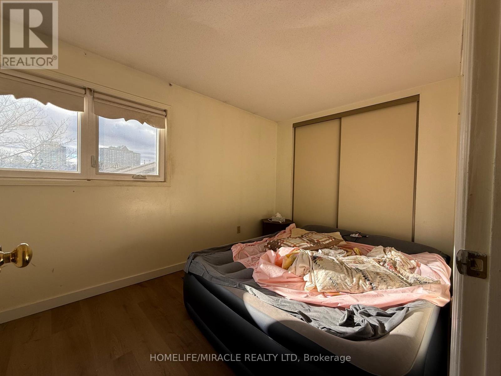 3510 South Mill Way, Mississauga, Ontario  L5L 3T9 - Photo 8 - W12565190