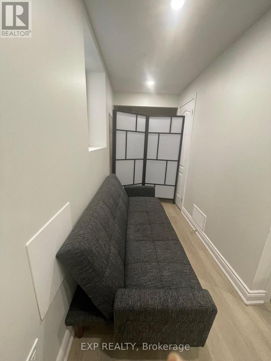 Bsmt - 138 Aylesbury Drive, Brampton, Ontario  L7A 0W6 - Photo 3 - W12565210