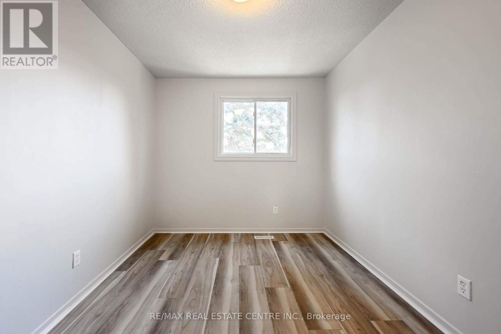 42 - 325 William Street, Shelburne, Ontario  L0N 1S1 - Photo 28 - X12565194