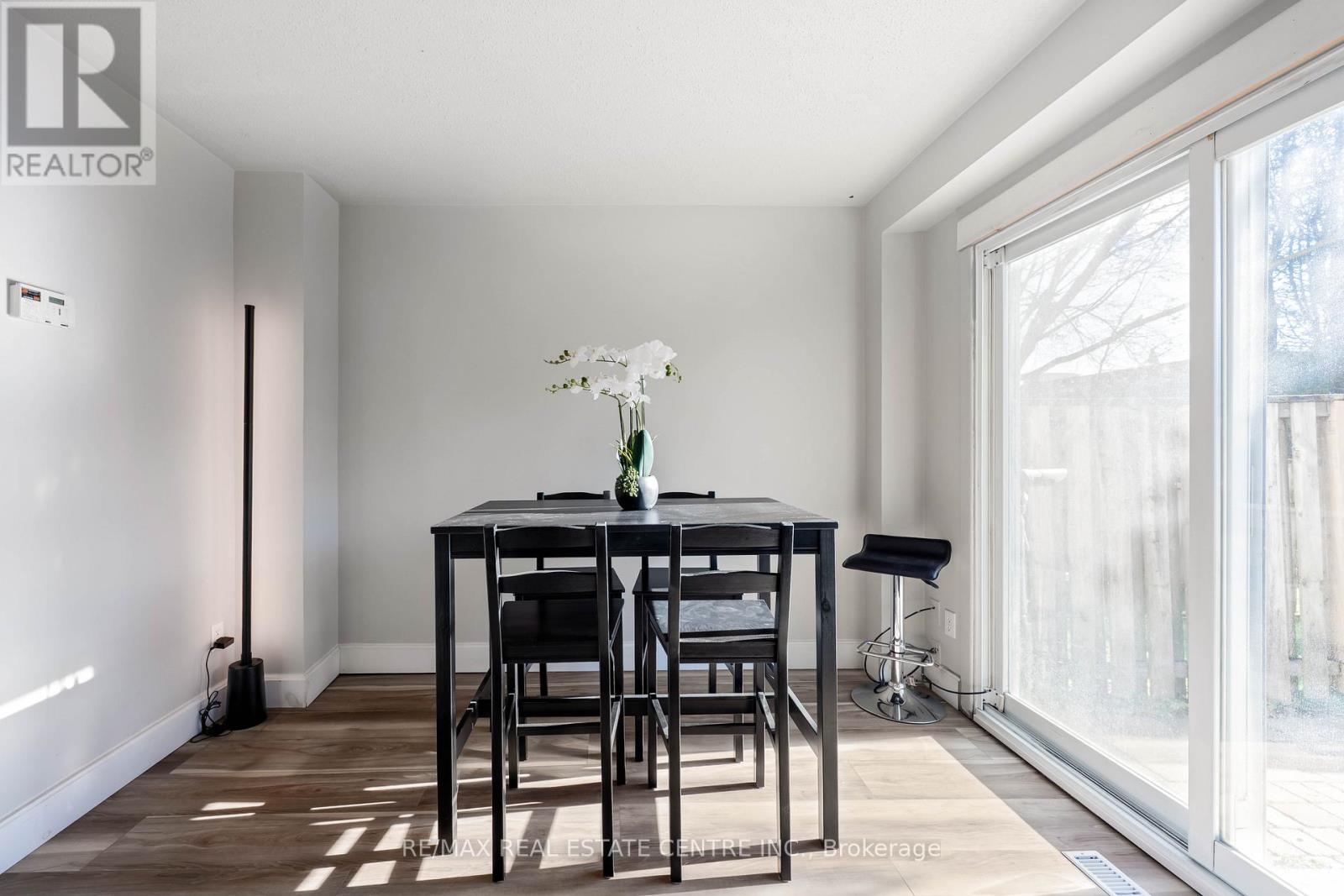 42 - 325 William Street, Shelburne, Ontario  L0N 1S1 - Photo 8 - X12565194