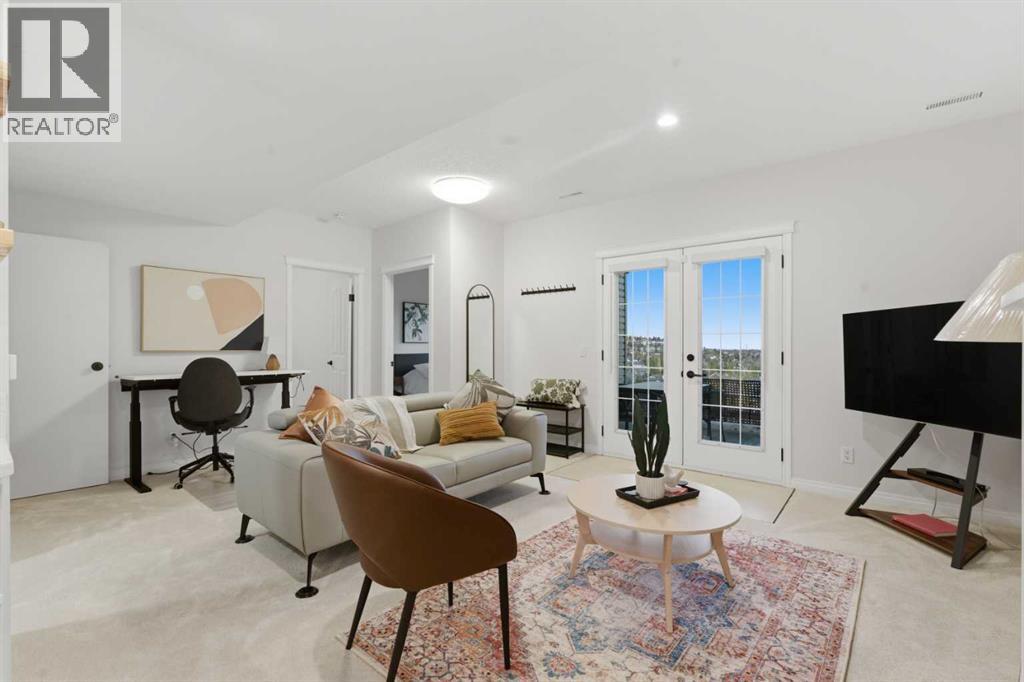 146 Springbluff Heights Sw, Calgary, Alberta  T3H 5B7 - Photo 32 - A2266282