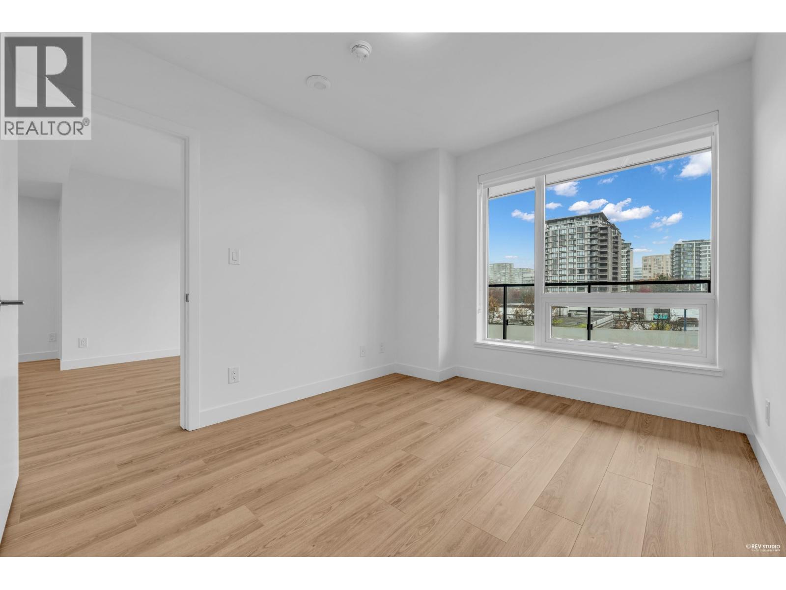 405 7977 Lansdowne Road, Richmond, British Columbia  V6X 0X7 - Photo 11 - R3067076