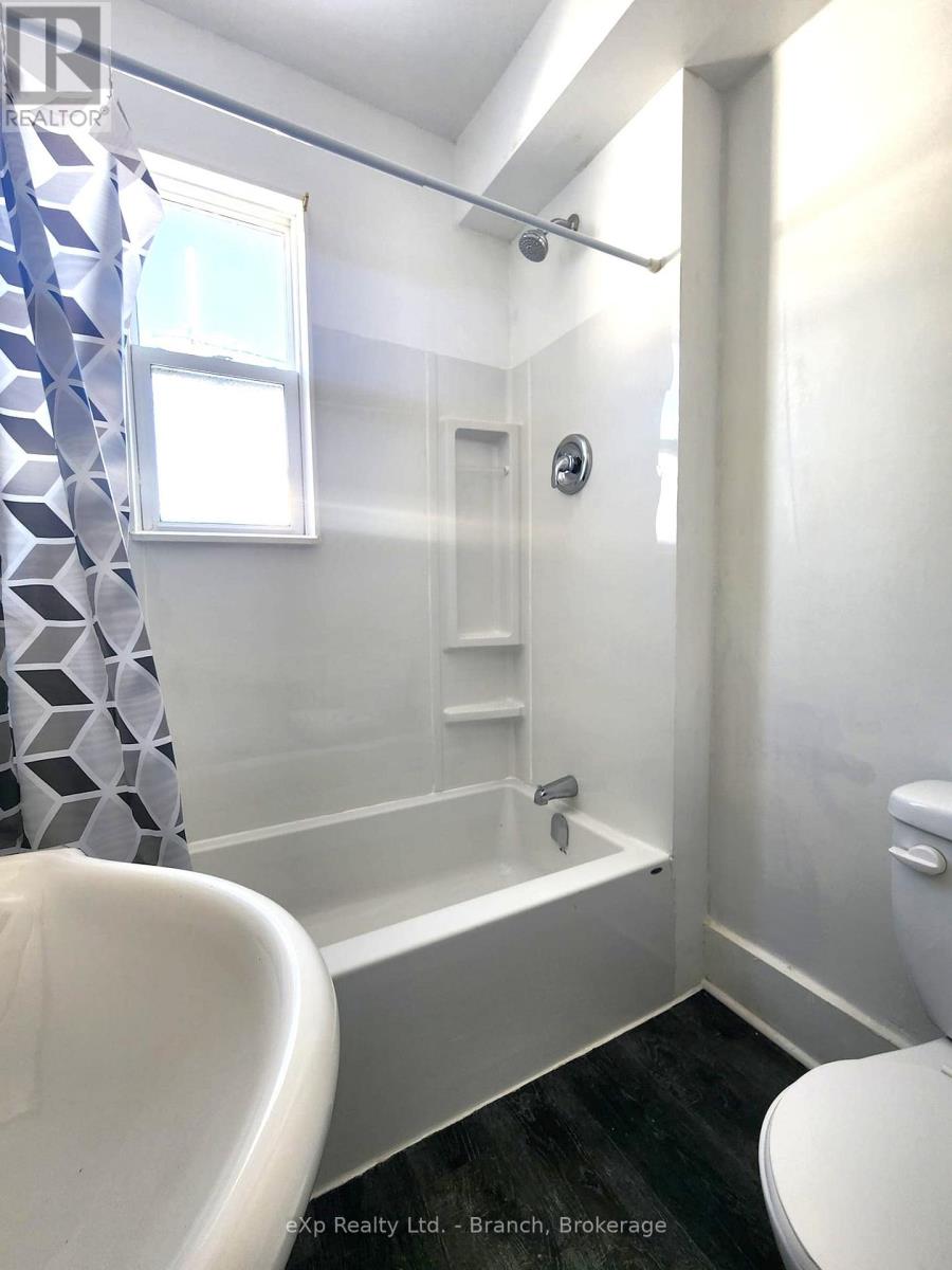 41 Main Street, Kirkland Lake, Ontario  P2N 3E2 - Photo 23 - T12565216