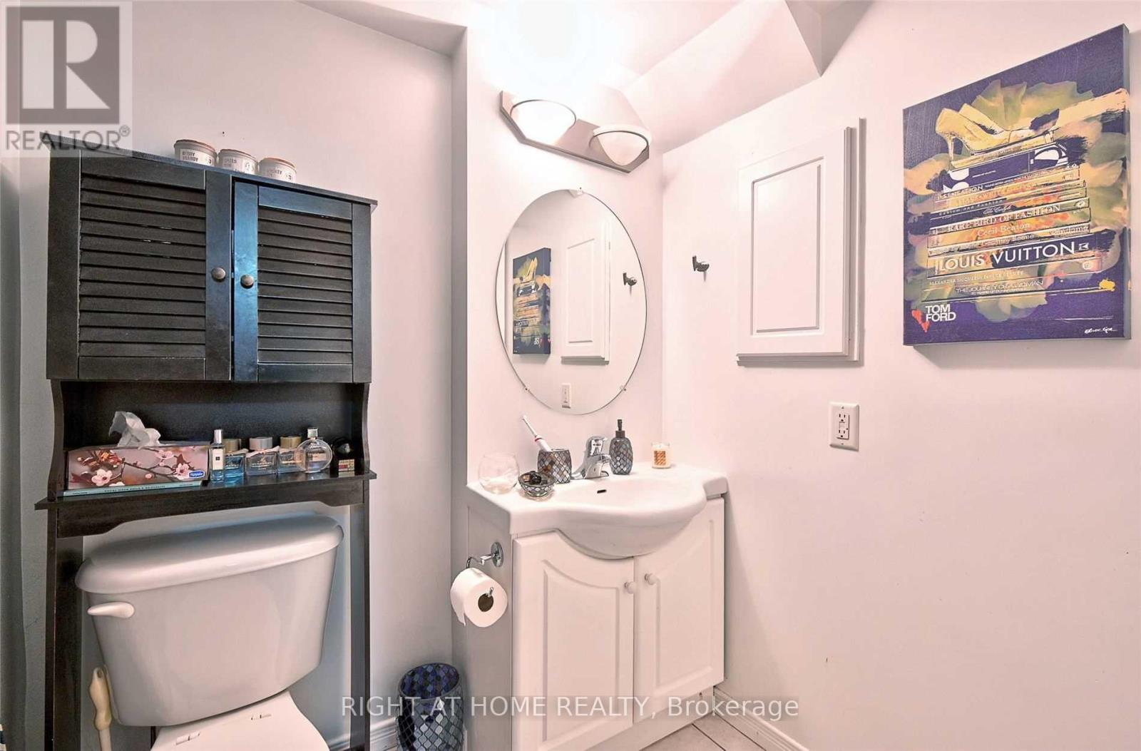 211 - 26 Western Battery Road, Toronto, Ontario  M6K 3N9 - Photo 14 - C12565236