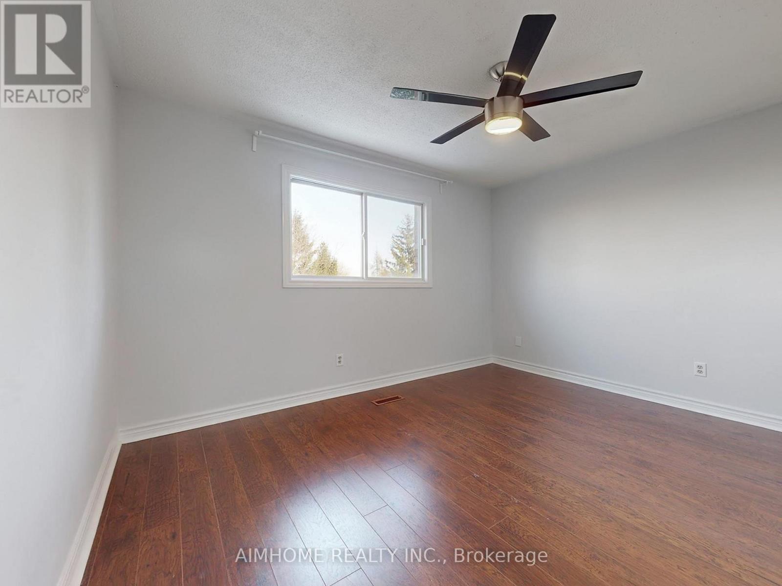 207 Kensit Avenue, Newmarket, Ontario  L3X 1S6 - Photo 33 - N12565228