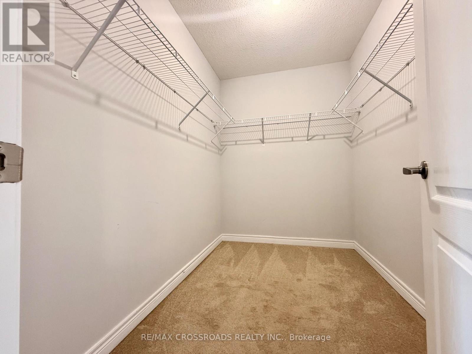 205 Laker Court, Newmarket, Ontario  L3X 0J5 - Photo 16 - N12565232