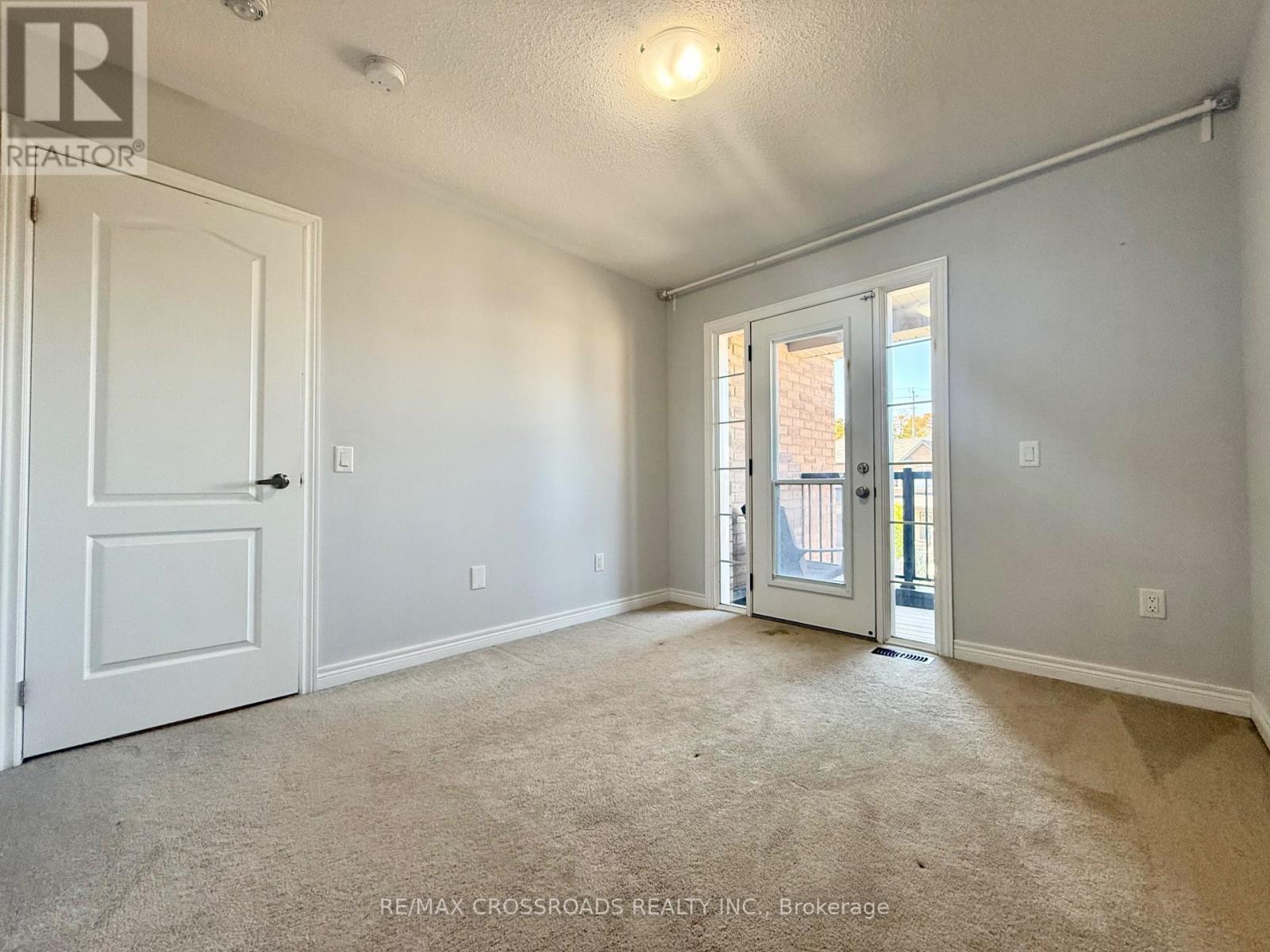 205 Laker Court, Newmarket, Ontario  L3X 0J5 - Photo 21 - N12565232