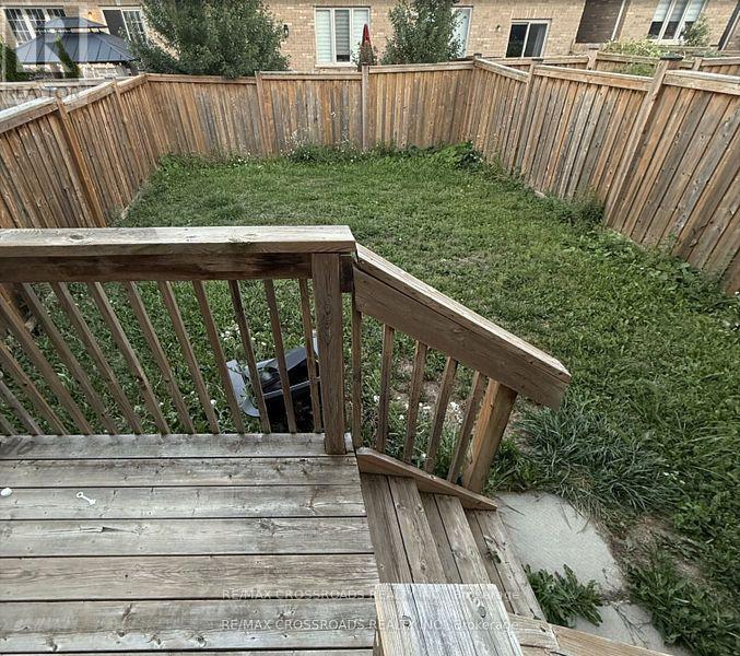 205 Laker Court, Newmarket, Ontario  L3X 0J5 - Photo 25 - N12565232